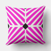 ピンクの対角ストライプ線 クッション (裏面)