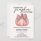 ピンクの小さなかぼちゃ女の子の秋の赤ちゃんシャワー 招待状 (正面)