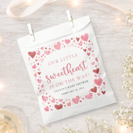 ピンクの小さな恋人のバレンタインデー赤ちゃんシャワー フェイバーバッグ (クリップ留めされた状態)
