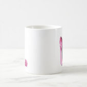 ピンクの小剣の靴およびピンクのバラの芸術 コーヒーマグカップ (中央)