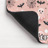 ピンクの幽霊とハロウィンシームレスパターン マウスパッド (コーナー)