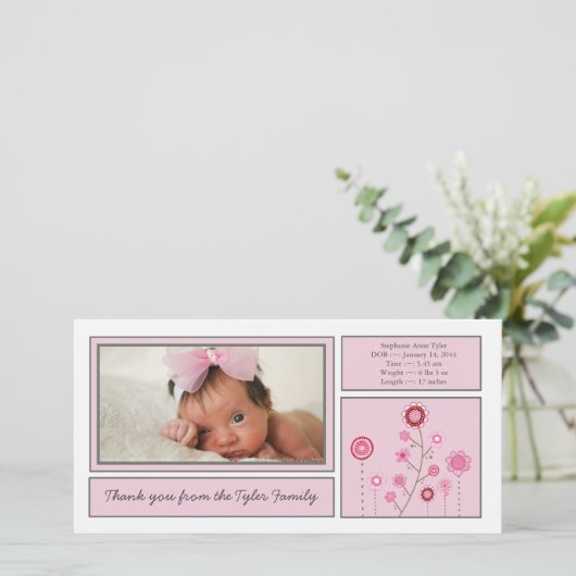 ピンクの庭の女の赤ちゃんは写真カード感謝していしています サンキューカード (スタンド正面)