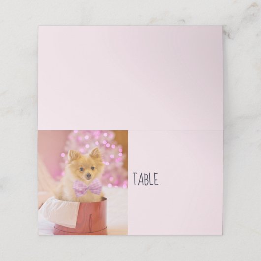 ピンクの弓のクリスマス写真を飾ったかわいい犬 プレイスカード (外部開封)