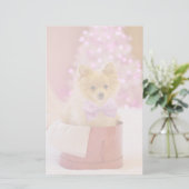 ピンクの弓のクリスマス写真を飾ったかわいい犬 便箋 (スタンド正面)