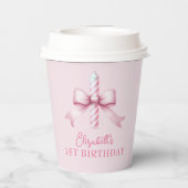 ピンクの弓の女の子が1歳の誕生日を過ごしたい 紙コップ (裏面)