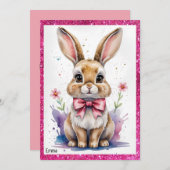 ピンクの弓の誕生日を持つ可愛いバニー 招待状 (正面/裏面)