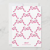 ピンクの弓コラージュ4フォトガールの写真フォトベビー 案内状 (裏面)