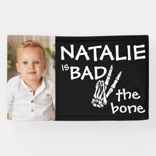 ピンクの悪い2骨ハロウィーンの2番目の誕生日の写真 横断幕 (横)