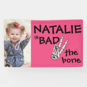 ピンクの悪い2骨ハロウィーンの2番目の誕生日の写真 横断幕 (横)