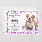 ピンクの手が骨をプリント新しいペットドッグパピースシャワー 招待状 (正面)