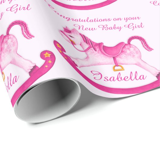 ピンクの揺り木馬の新生児の女の子の一流パターン覆い ラッピングペーパー (ロールコーナー)