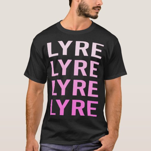 ピンクの文字のライアー Tシャツ (正面)