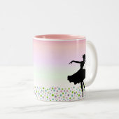 -ピンクの日没星の中で踊ること ツートーンマグカップ (正面右)