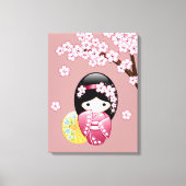 ピンクの春こけし人形 - 可愛い日本芸者 キャンバスプリント (正面)