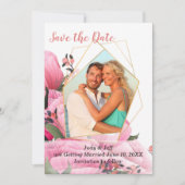 ピンクの春バラフローラ結婚式の日付を保存 招待状 (正面)