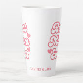 ピンクの最高のハートママ常に子供の名前ラテマグ カフェラテマグ (正面)