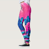 ピンクの月に照らされた森のアート レギンス (左)