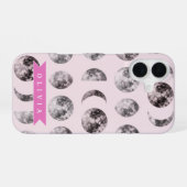 ピンクの月の満ち欠けの天体名ギフト(名入れ可能) iPhone 16ケース (裏面横)
