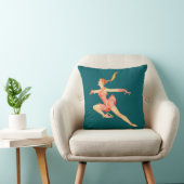 ピンクの服を着た姿スケーターのレトロ画像 クッション (椅子)