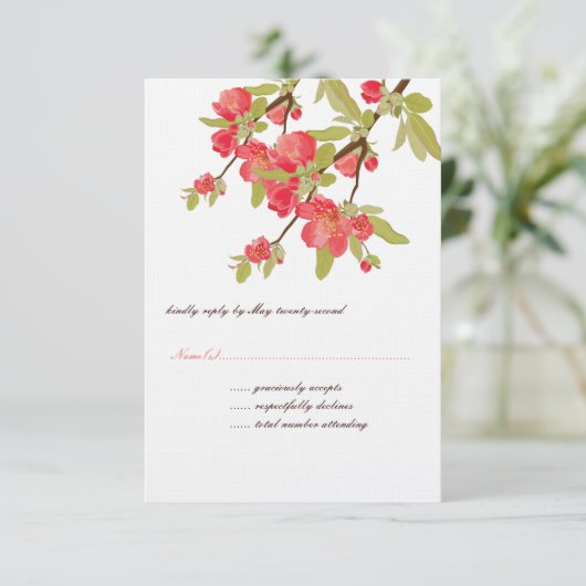 ピンクの木の花の結婚式のRSVPカード 出欠カード (スタンド正面)