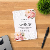 ピンクの桃のフローラレース結婚式の日付カードを保存 アクリル招待状