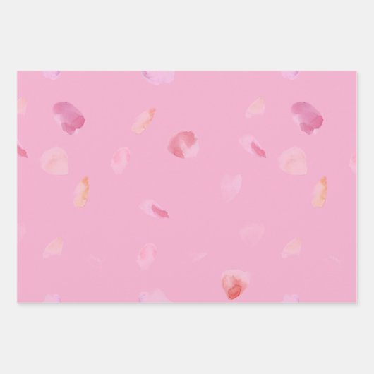 ピンクの桃の花の花びらを飾った美しい花のブライダルシャワー ラッピングペーパーシート (正面)