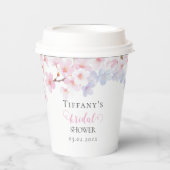 ピンクの桜が咲く庭でのブライズシャワー 紙コップ (正面)