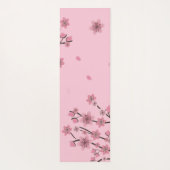 ピンクの桜の花びらが舞う植物の葉 ヨガマット (裏面)