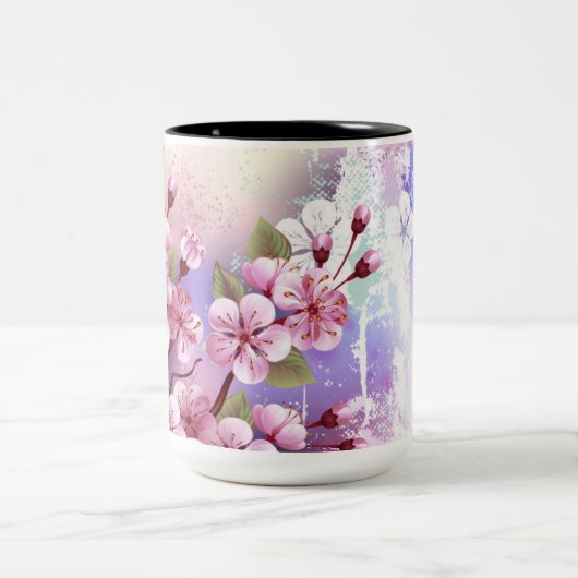 ピンクの桜絵画の背景 ツートーンマグカップ (中央)