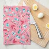 ピンクの歯科パターン キッチンタオル (四つ折り)
