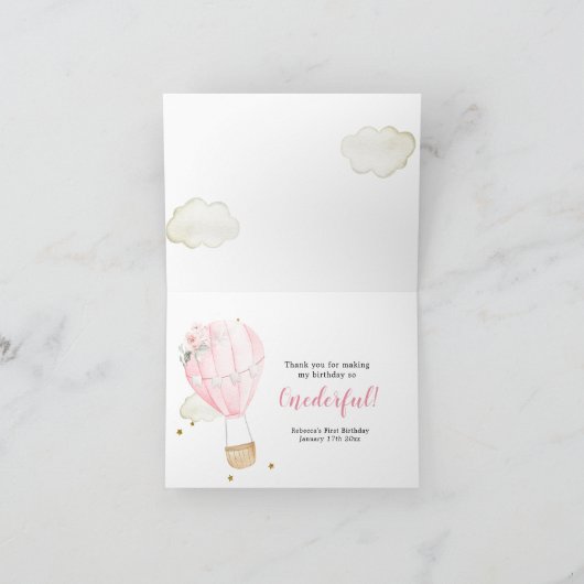 ピンクの気球は彼女は今のところ折り畳まれていない サンキューカード (内部)