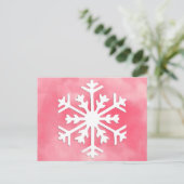 ピンクの水の色の背景に白いスノーフレーク ポストカード (スタンド正面)