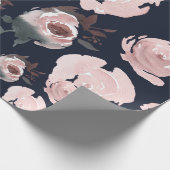 ピンクの水彩ローズ ダークネイビーブルー 花柄パーティー ラッピングペーパー (角)