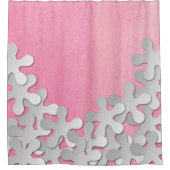 ピンクの水彩及び白い花 シャワーカーテン (正面)