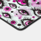 ピンクの水彩色の目とまつげ デスクマット (コーナー)