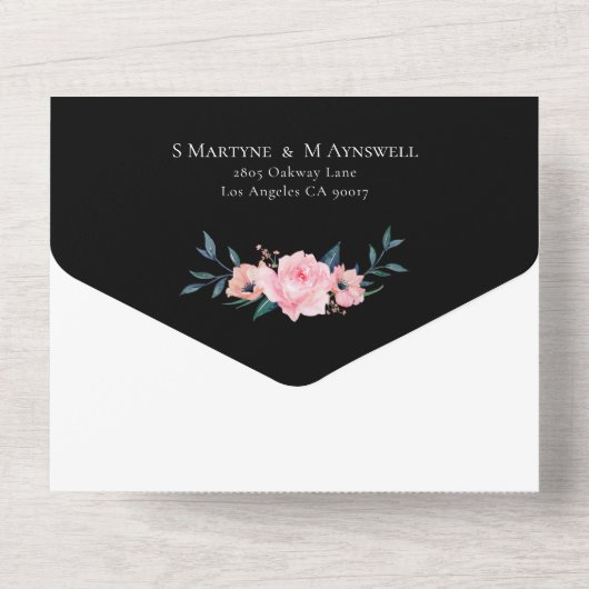 ピンクの水彩花輪ウェディングブラック オールインワン招待状 (裏面)