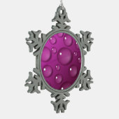 ピンクの水滴の背景 スノーフレークピューターオーナメント (左)