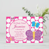 ピンクの水玉模様の蝶誕生日のパーティの招待状 招待状 (スタンド正面)