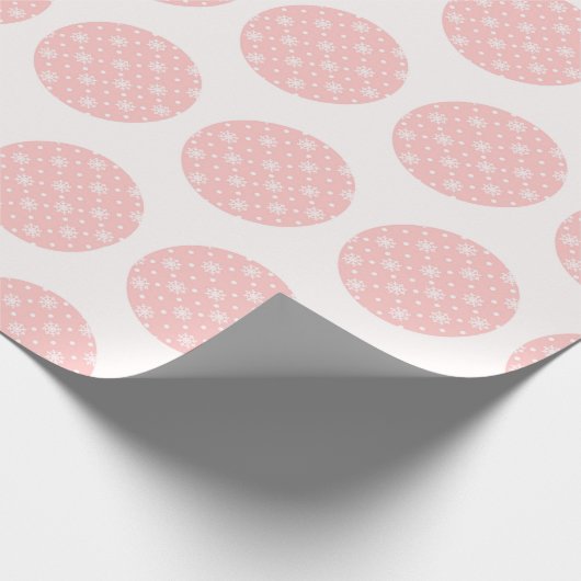 ピンクの水玉模様白い雪片を貼り付け ラッピングペーパー (角)