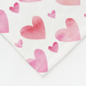 ピンクの水色のハートバレンタインデーのパターン フリースブランケット (角)