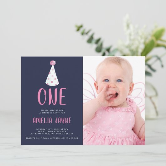ピンクの水色パーティーハット1st誕生日パーティー写真 招待状 (スタンド正面)