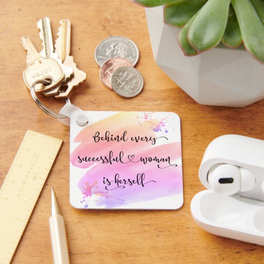 ピンクの水色成功した女性引用文タイポグラフィ キーホルダー (デスク)