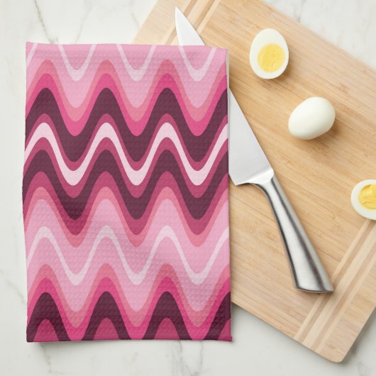 ピンクの波 キッチンタオル (四つ折り)