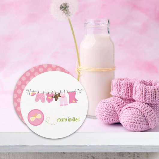 ピンクの洗濯物干しラインのベビーシャワー招待状 招待状