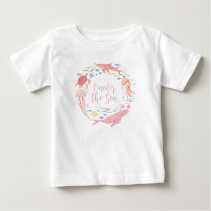 ピンクの海の1歳誕生日 ベビーTシャツ