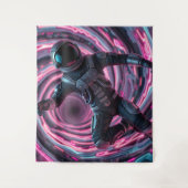 ピンクの渦の前の宇宙飛行士 タペストリー (正面)