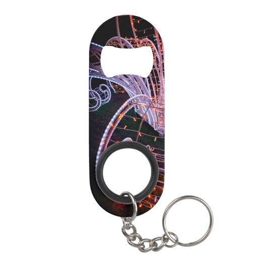 ピンクの渦巻き キーホルダー栓抜き (裏面)