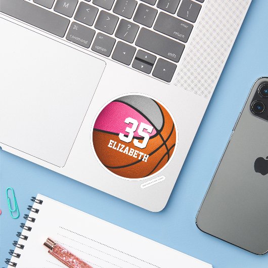 ピンクの灰色のチームカラーバスケットボールの女の子 シール (ノートパソコンとiPhone)