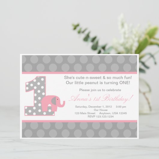 ピンクの灰色象の誕生日の招待状 招待状 (スタンド正面)