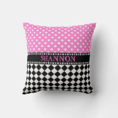 ピンクの点のチェッカーボードの装飾用クッション クッション (裏面)